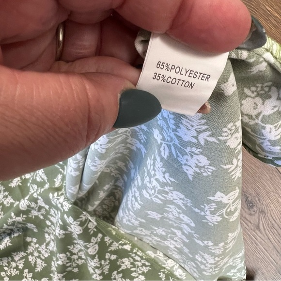 Miss Sparkling green floral front slit Midi Boutique dress SZ MED - Picture 6 of 6